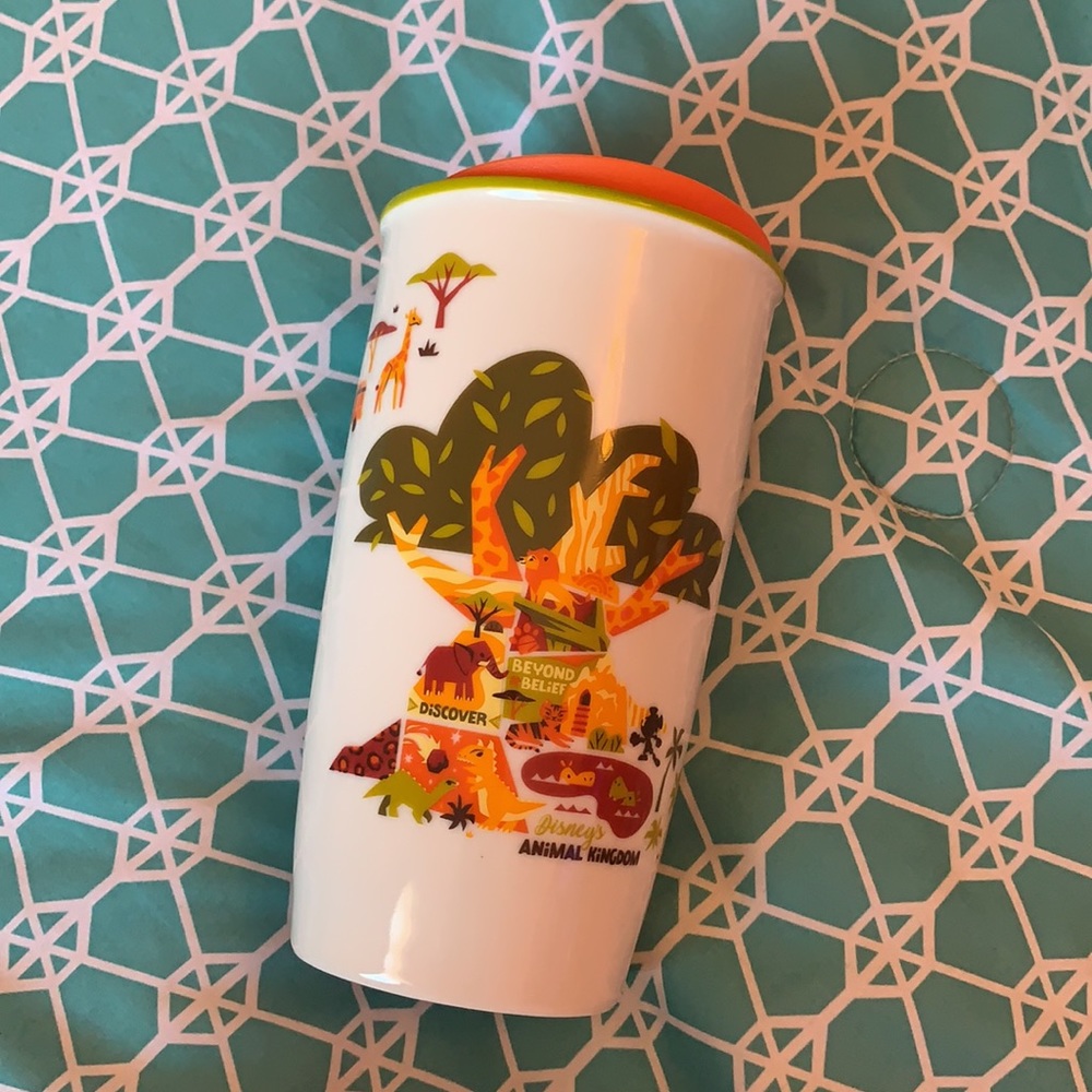 Starbucks Ceramic Animal 🦒 Kingdom Travel Mug NWT Paper Still Inside